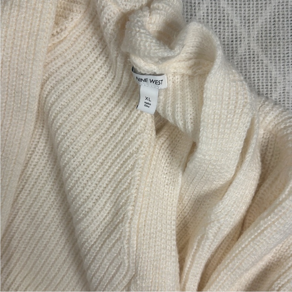 Nine West Cream Cropped Cable Knit Sweater size XXL - Picture 2 of 3